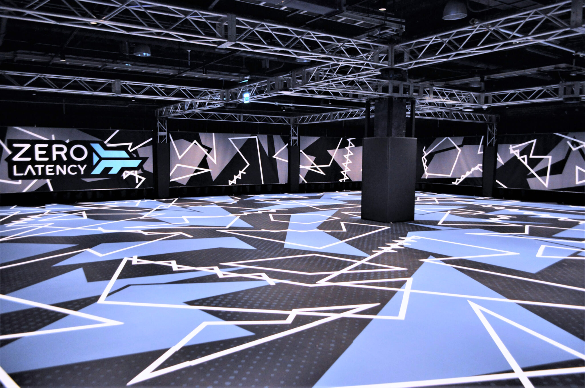 東京ジョイポリス、「ZERO LATENCY VR」をリニューアル 国内初登場「UNDEAD ARENA」を含む4作登場 PANORA